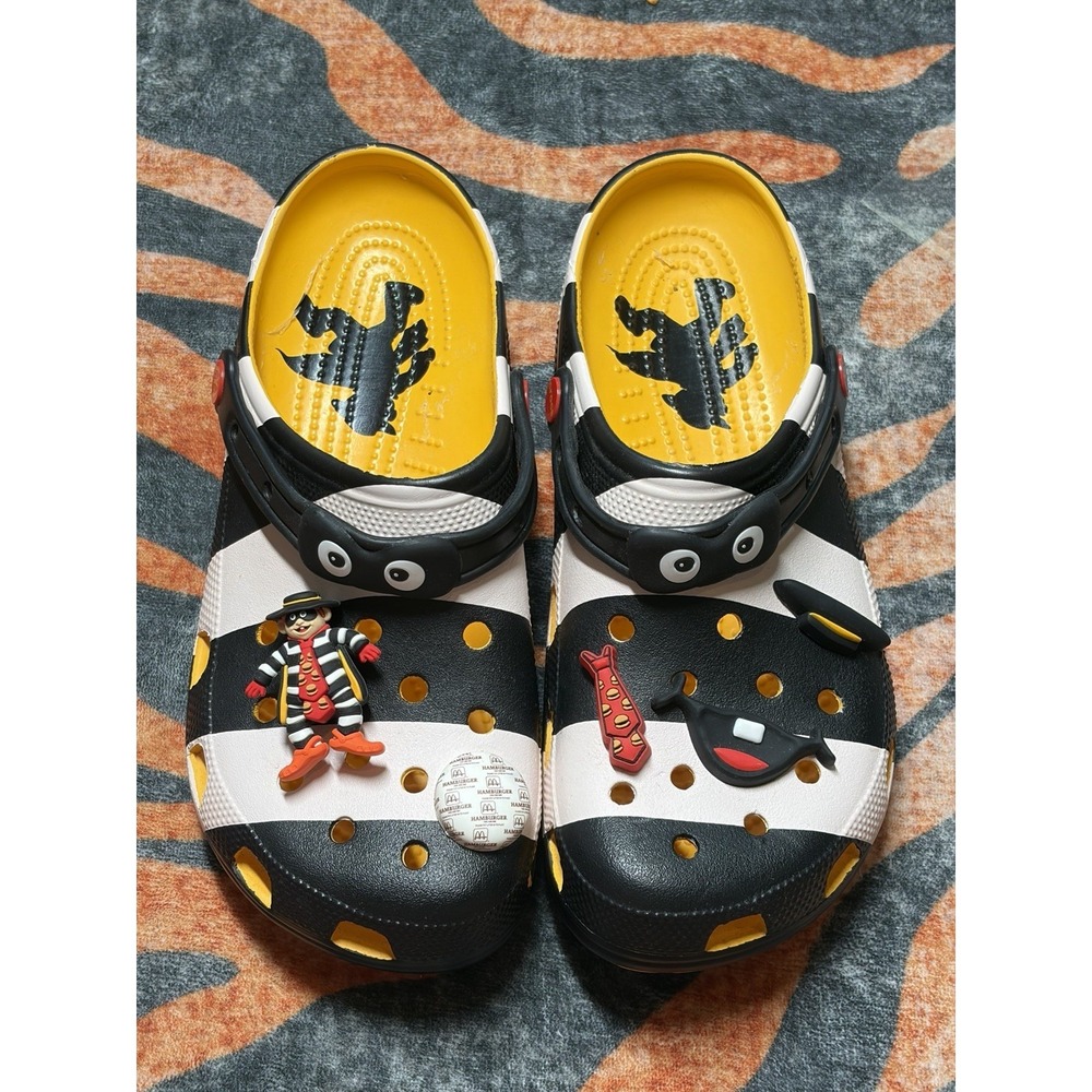 Crocs Hamburglar Men's Cartoon Sandals Black White Yellow Colorblock Size 11 - Picture 1 of 9
